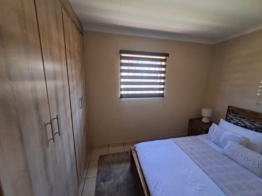 To Let 3 Bedroom Property for Rent in Kosmosdal Gauteng