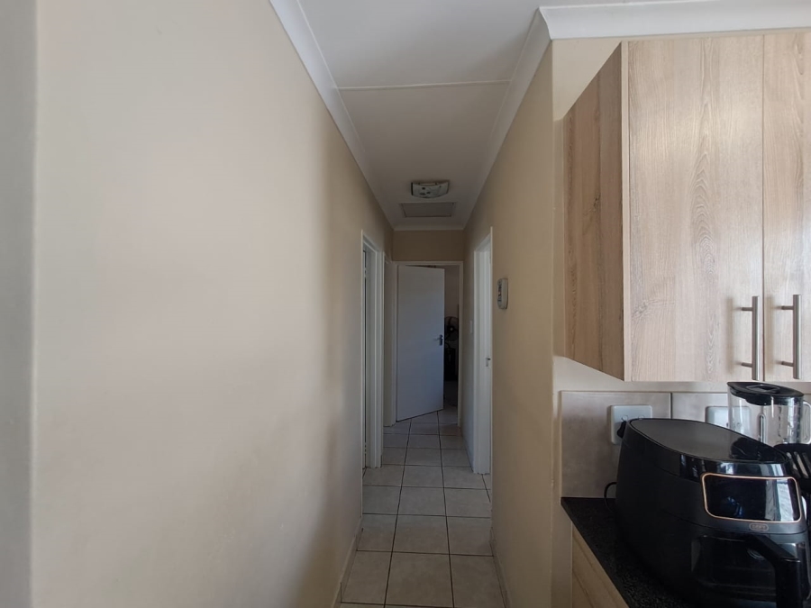 To Let 3 Bedroom Property for Rent in Kosmosdal Gauteng