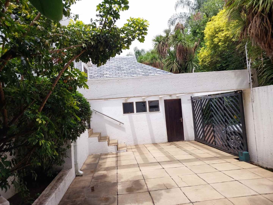 To Let 3 Bedroom Property for Rent in Morningside Gauteng