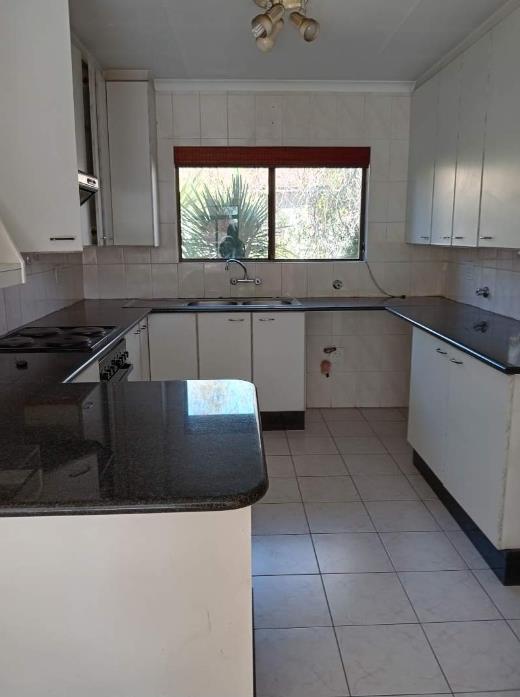 To Let 2 Bedroom Property for Rent in Bedfordview Gauteng