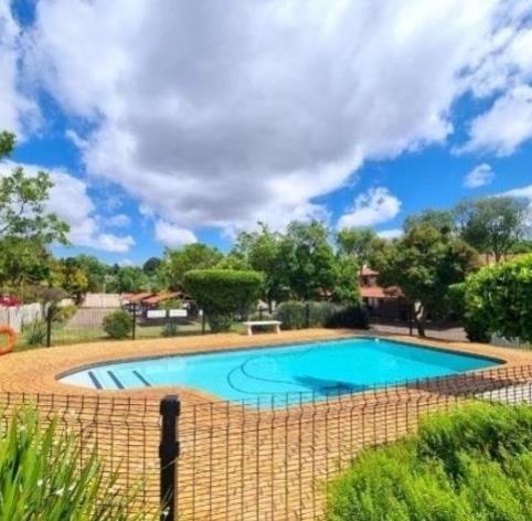 To Let 2 Bedroom Property for Rent in Bedfordview Gauteng