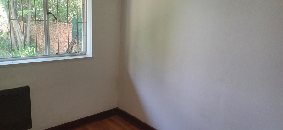 To Let 1 Bedroom Property for Rent in Emmarentia Gauteng