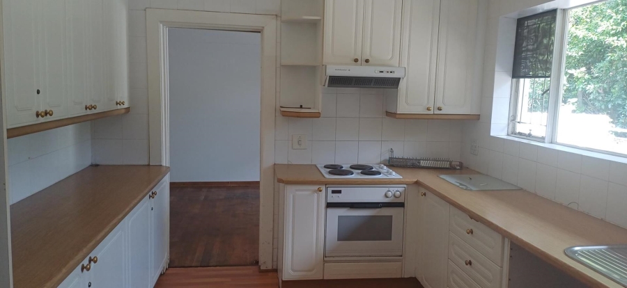 To Let 1 Bedroom Property for Rent in Emmarentia Gauteng