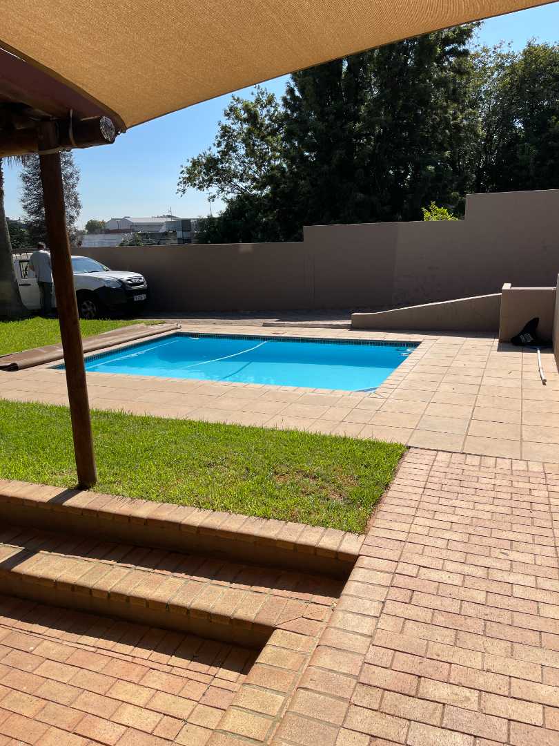 4 Bedroom Property for Sale in Sunnyridge Gauteng