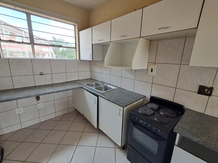 2 Bedroom Property for Sale in New Redruth Gauteng