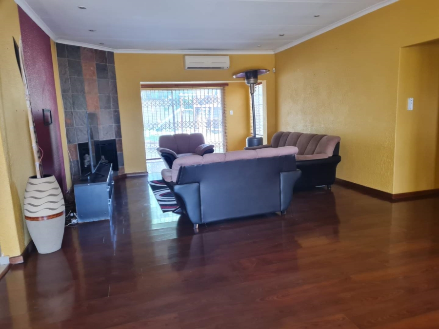 4 Bedroom Property for Sale in Parkrand Gauteng