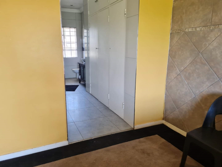 4 Bedroom Property for Sale in Parkrand Gauteng