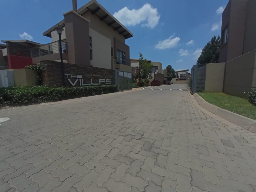 2 Bedroom Property for Sale in Glen Eagle Estate Gauteng