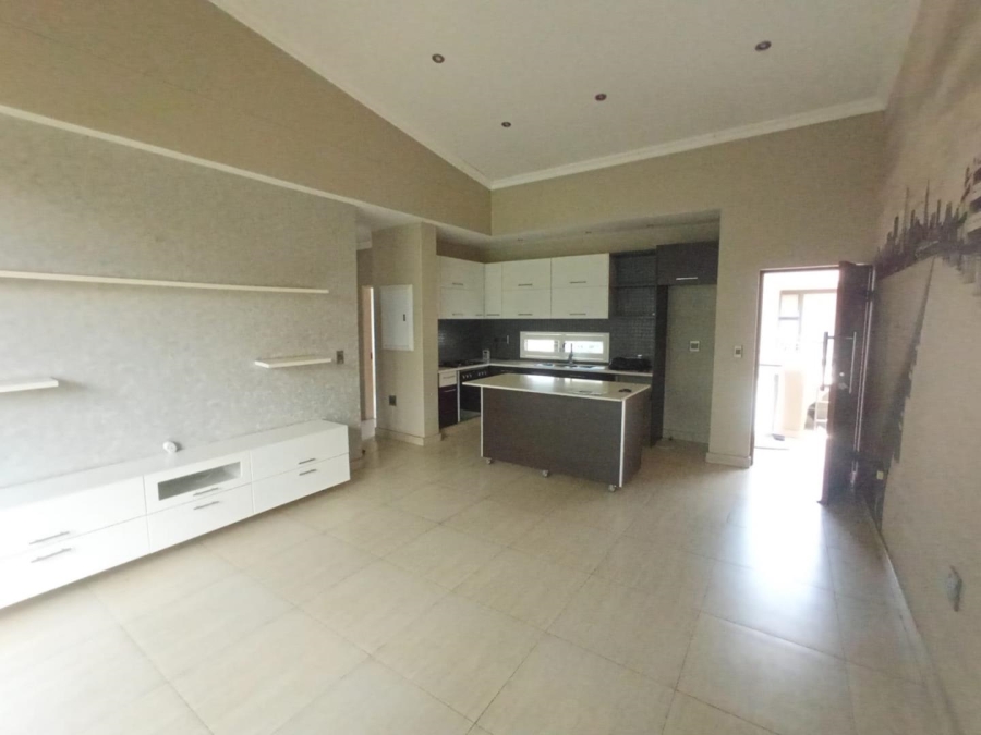 2 Bedroom Property for Sale in Glen Eagle Estate Gauteng