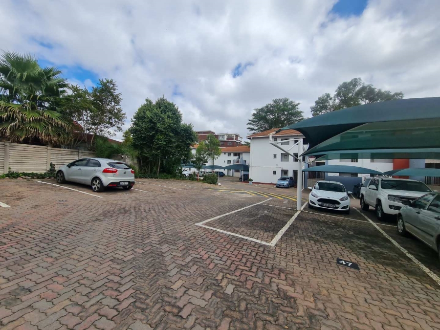 To Let 2 Bedroom Property for Rent in Groenkloof Gauteng