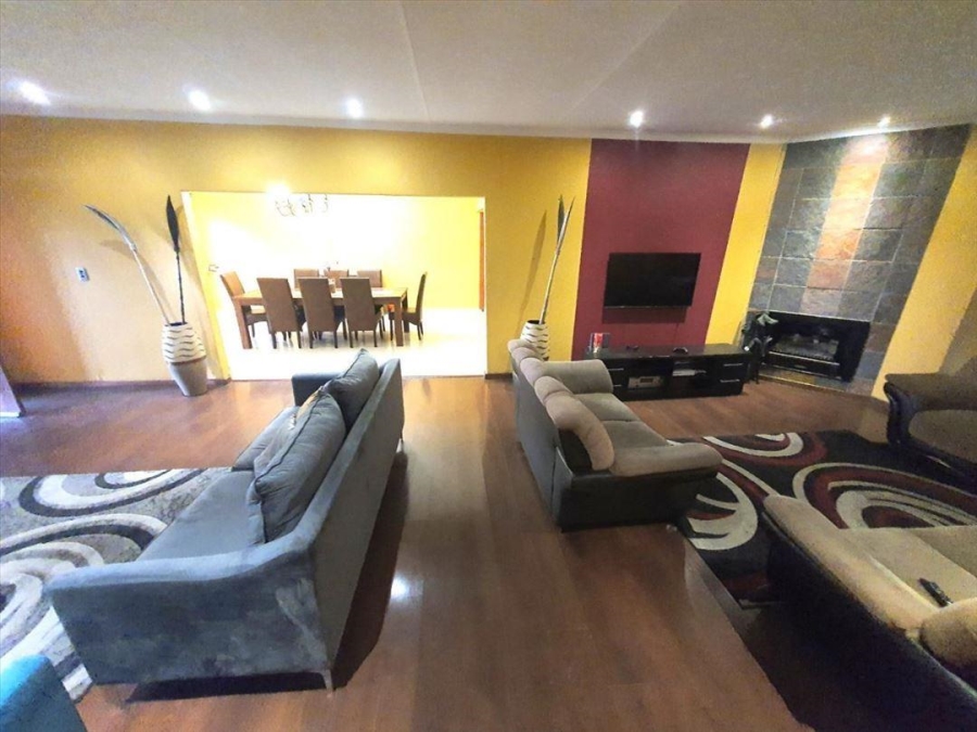 4 Bedroom Property for Sale in Parkrand Gauteng