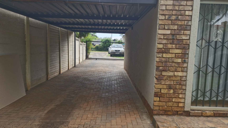 3 Bedroom Property for Sale in Doornpoort Gauteng