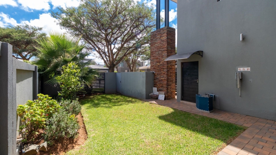 3 Bedroom Property for Sale in La Como Lifestyle Estate Gauteng