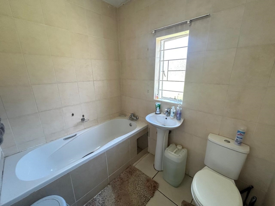 2 Bedroom Property for Sale in Brentwood Park Gauteng