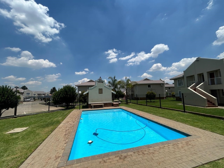 2 Bedroom Property for Sale in Brentwood Park Gauteng