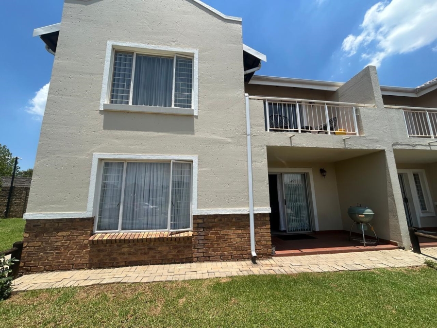 2 Bedroom Property for Sale in Brentwood Park Gauteng