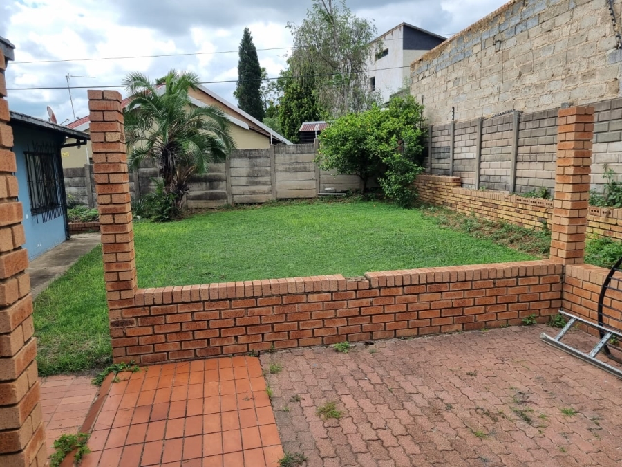 4 Bedroom Property for Sale in Noordwyk Gauteng