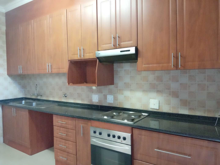 To Let 3 Bedroom Property for Rent in Killarney Gauteng