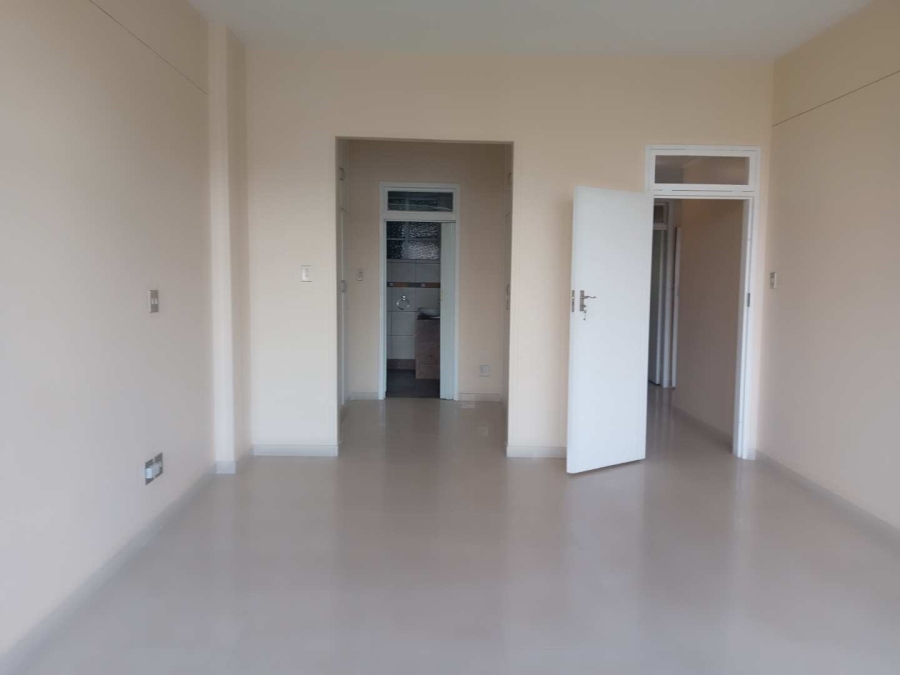 To Let 3 Bedroom Property for Rent in Killarney Gauteng