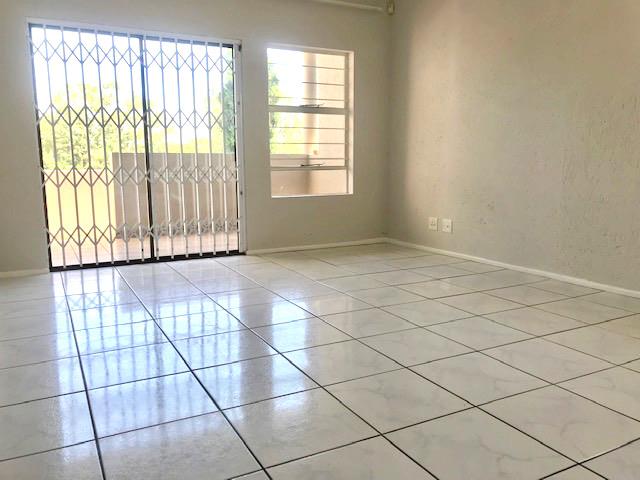 1 Bedroom Property for Sale in Edenburg Gauteng