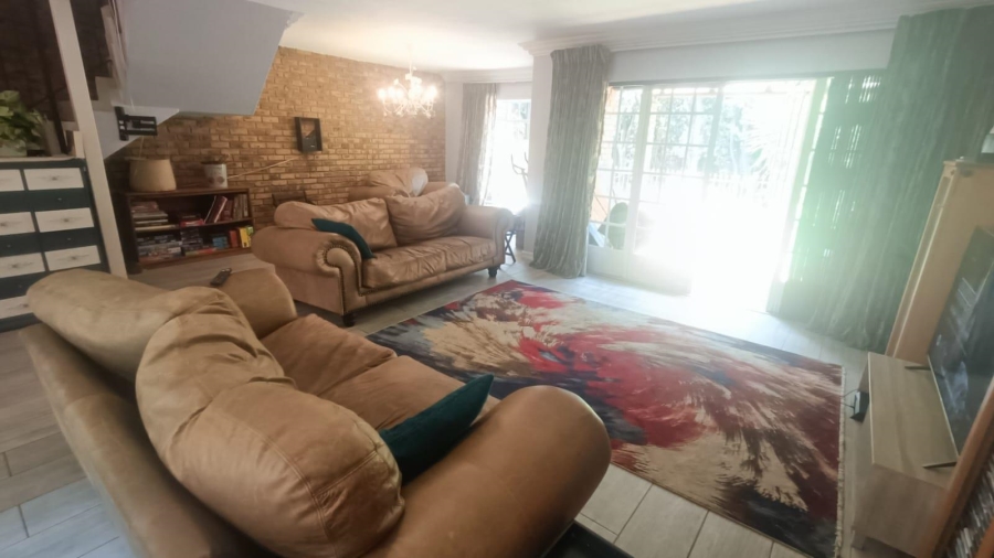 3 Bedroom Property for Sale in Hennopspark Gauteng