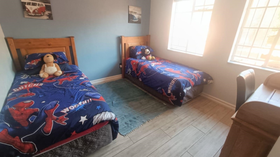 3 Bedroom Property for Sale in Hennopspark Gauteng