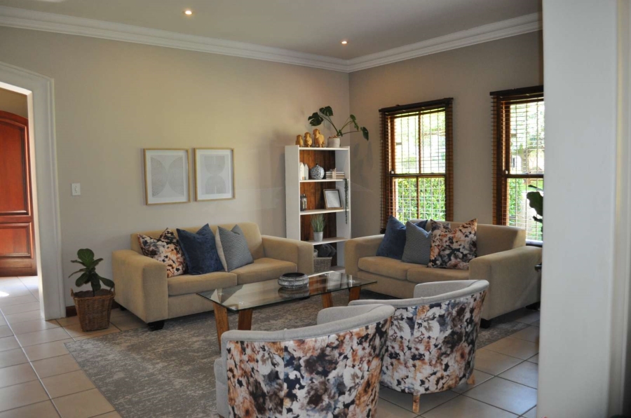 To Let 3 Bedroom Property for Rent in Faerie Glen Gauteng