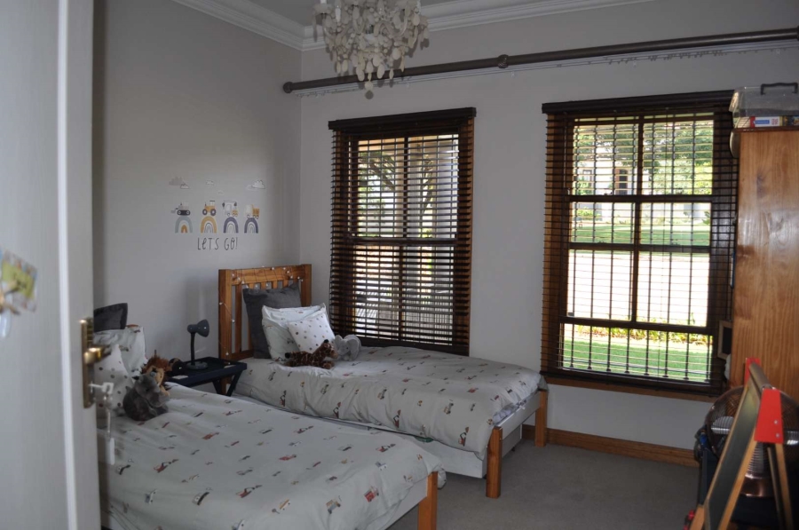 To Let 3 Bedroom Property for Rent in Faerie Glen Gauteng