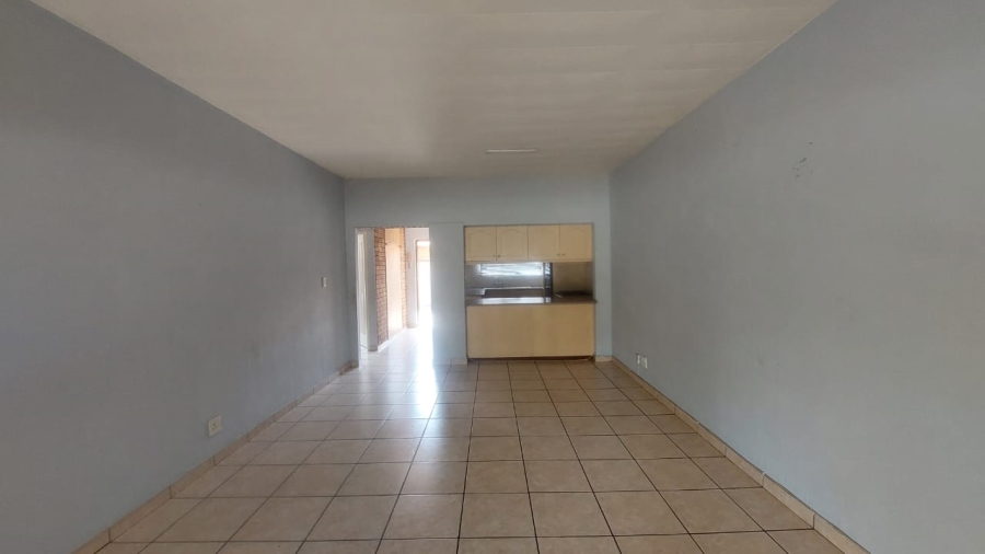 2 Bedroom Property for Sale in New Redruth Gauteng