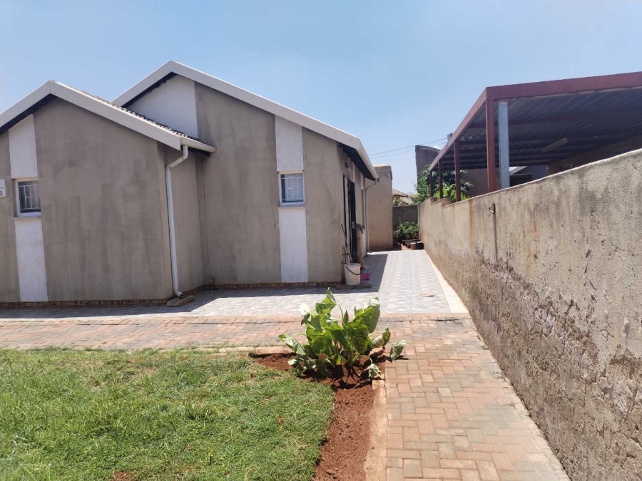 3 Bedroom Property for Sale in Mamelodi East Gauteng