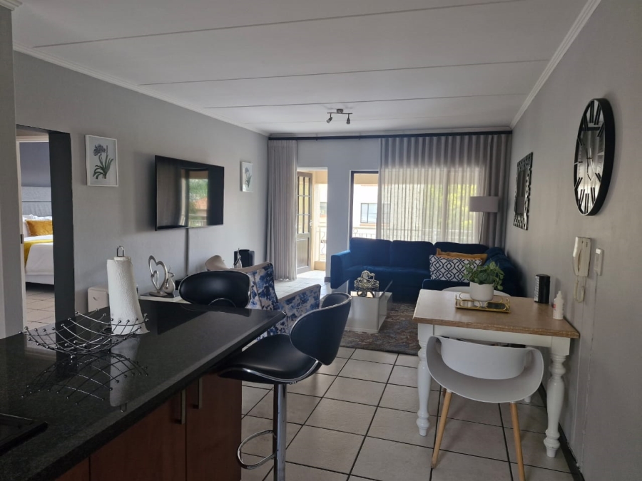 2 Bedroom Property for Sale in Sunninghill Gauteng