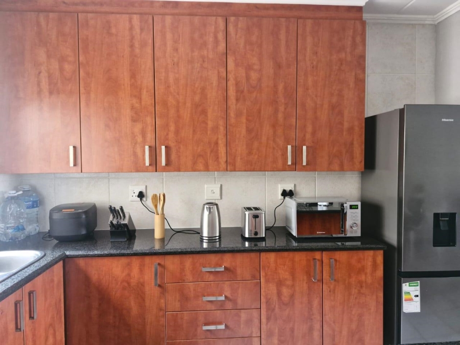 2 Bedroom Property for Sale in Sunninghill Gauteng