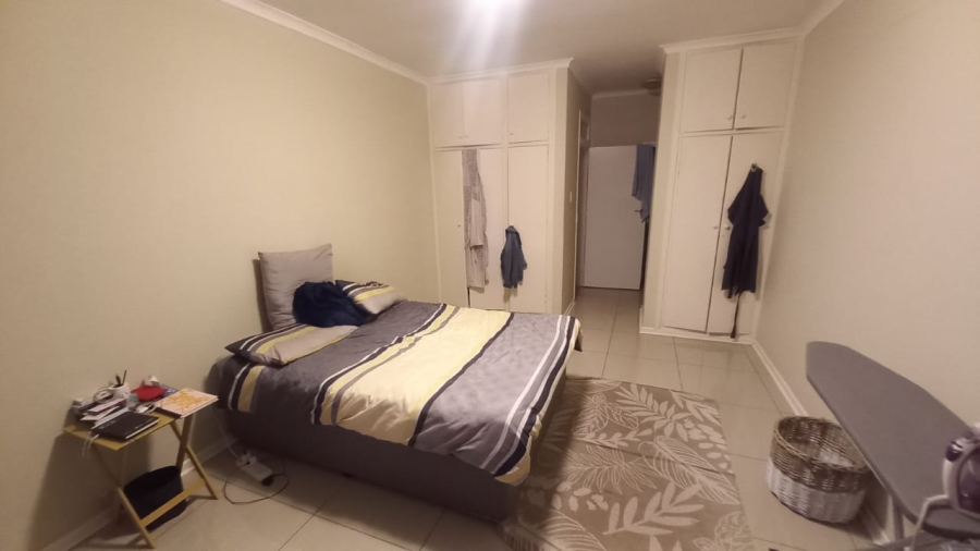 To Let 2 Bedroom Property for Rent in Illovo Gauteng