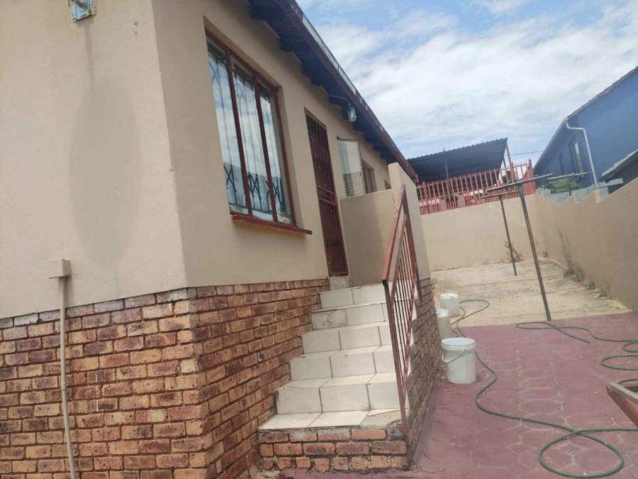 3 Bedroom Property for Sale in Mahube Valley Gauteng