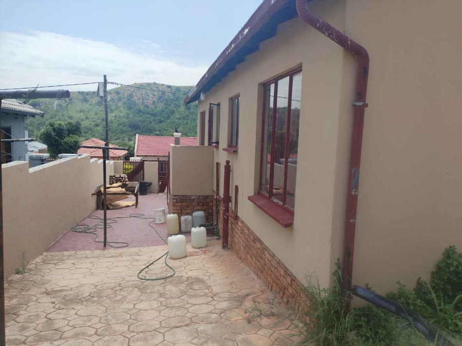 3 Bedroom Property for Sale in Mahube Valley Gauteng