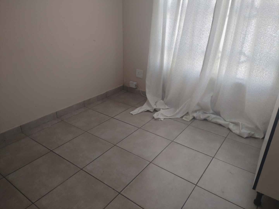 To Let 2 Bedroom Property for Rent in Mahube Valley Gauteng