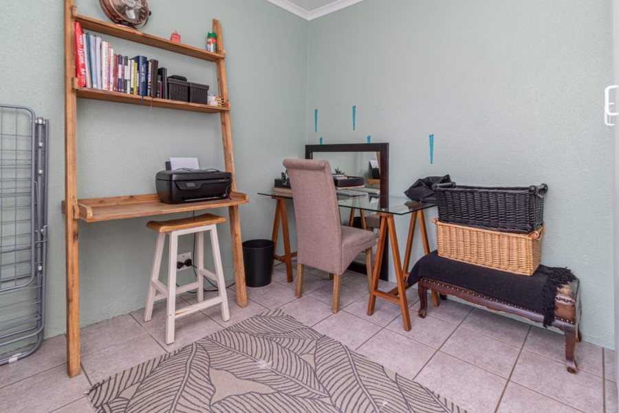 To Let 3 Bedroom Property for Rent in Allens Nek Gauteng