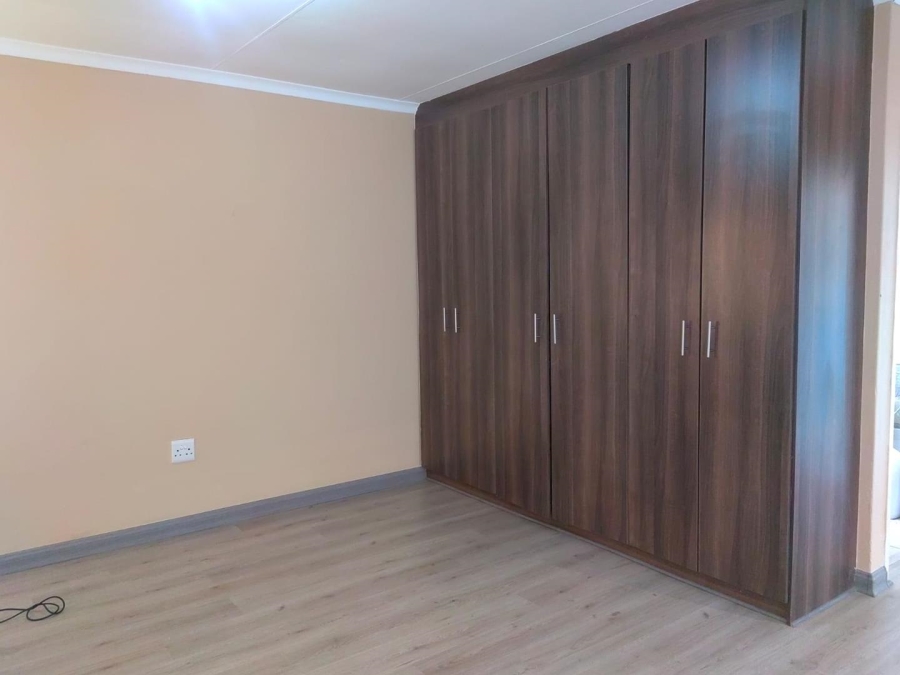 To Let 3 Bedroom Property for Rent in Wilgeheuwel Gauteng