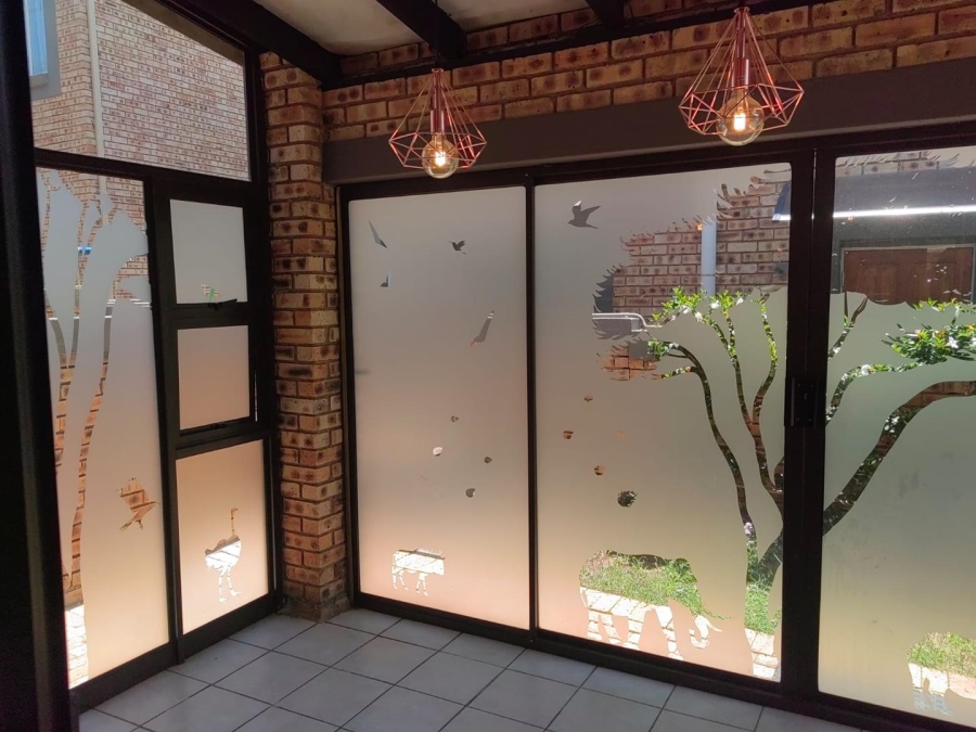 To Let 3 Bedroom Property for Rent in Wilgeheuwel Gauteng