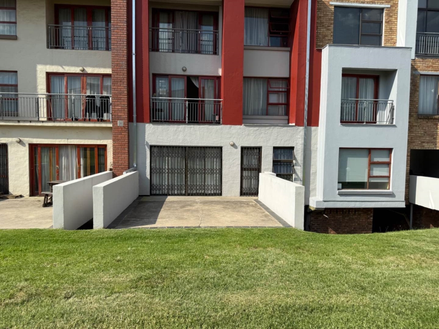 2 Bedroom Property for Sale in Midridge Park Gauteng