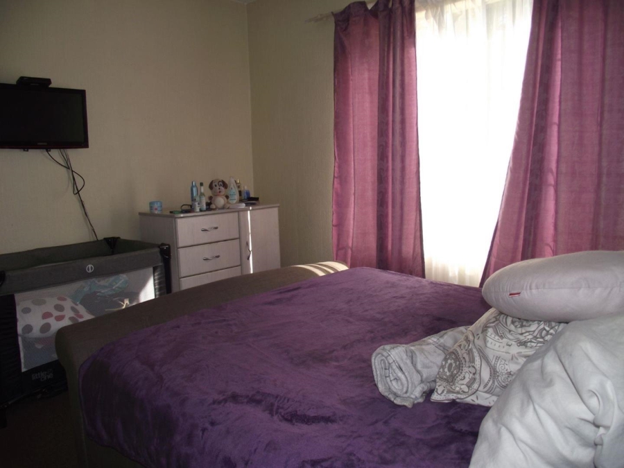 2 Bedroom Property for Sale in Highveld Gauteng