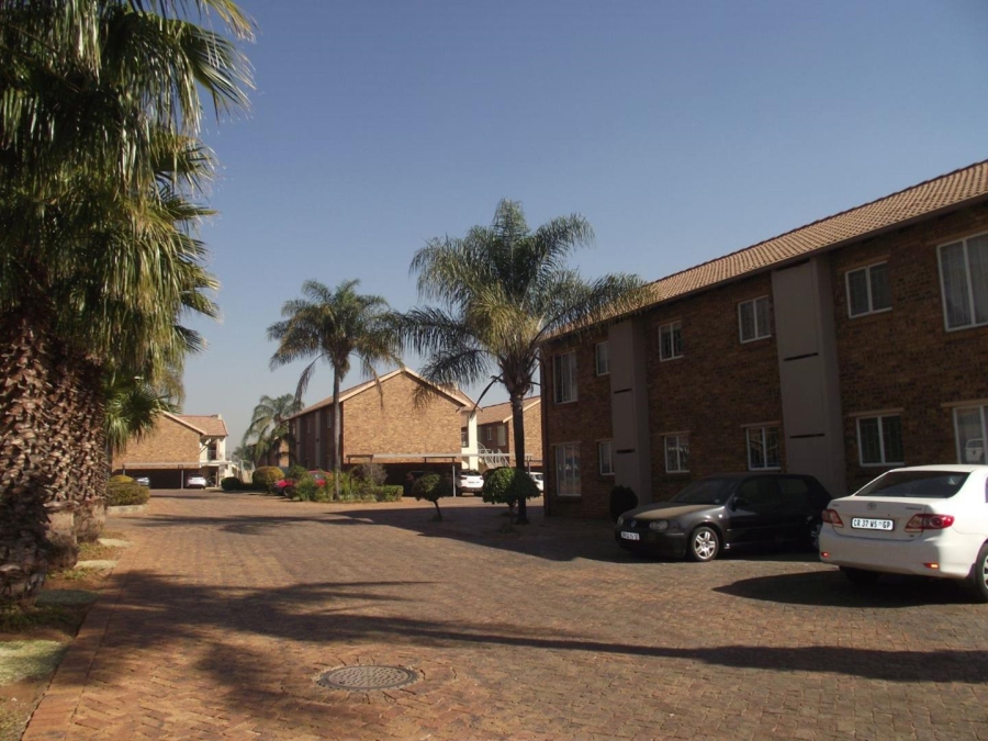 2 Bedroom Property for Sale in Highveld Gauteng