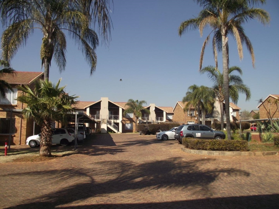 2 Bedroom Property for Sale in Highveld Gauteng