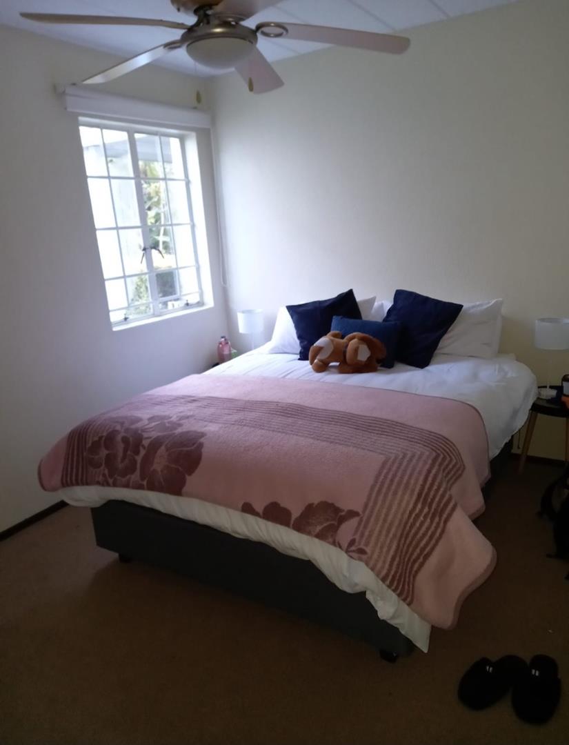 To Let 2 Bedroom Property for Rent in Groenkloof Gauteng