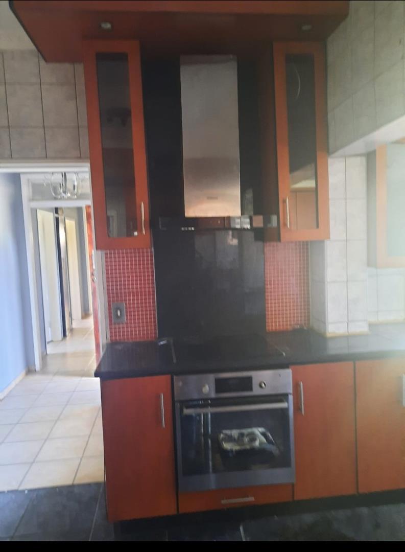 3 Bedroom Property for Sale in Cresslawn Gauteng