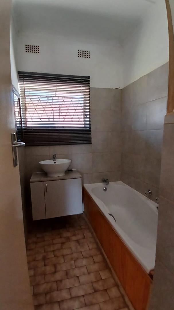 3 Bedroom Property for Sale in Birchleigh Gauteng