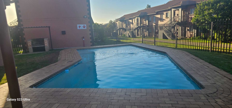 2 Bedroom Property for Sale in Terenure Gauteng