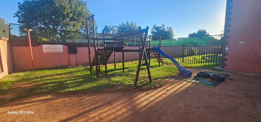 2 Bedroom Property for Sale in Terenure Gauteng