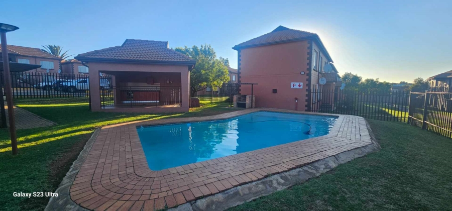 2 Bedroom Property for Sale in Terenure Gauteng