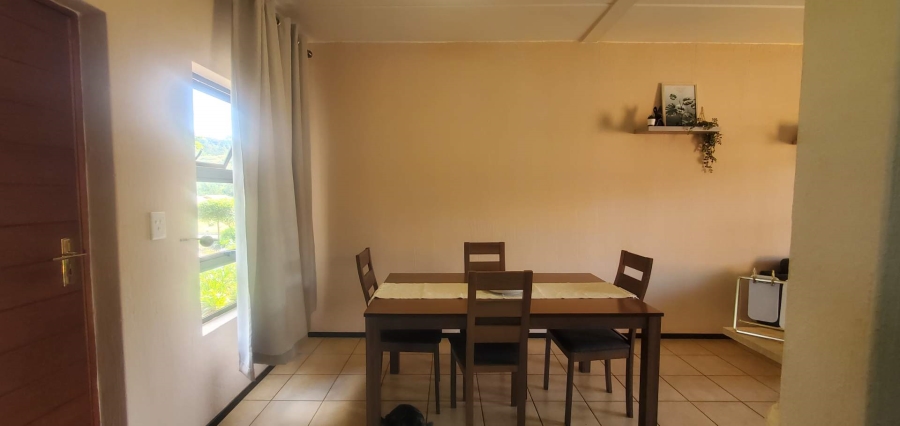 To Let 2 Bedroom Property for Rent in Helderkruin Gauteng